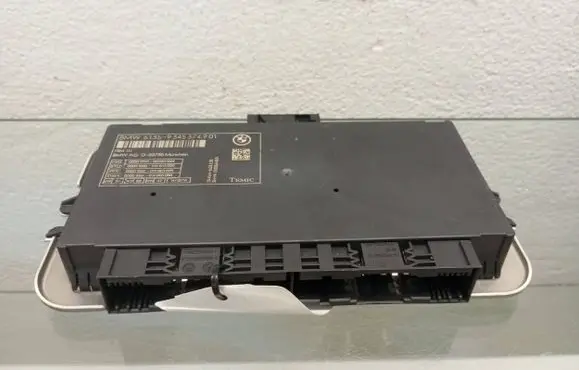 BMW 5 F10 F11 Light module LCM 9345374 61359345374