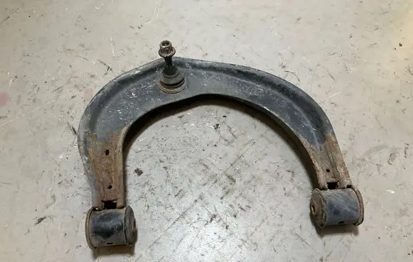 Volkswagen Amarok Front upper control arm/wishbone 