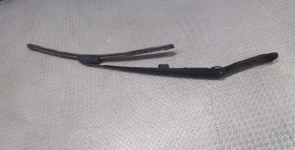 BMW 3 E46 Windshield/front glass wiper blade 