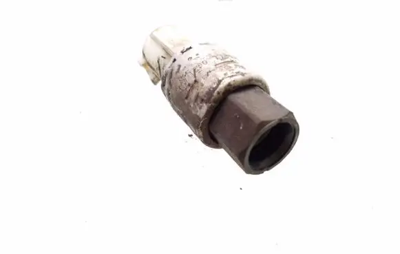 Ford Focus Air conditioning (A/C) pressure sensor 95BV19E561AA