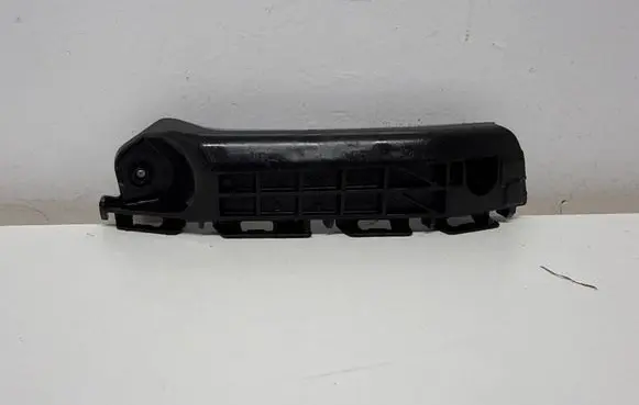 Toyota Yaris Front bumper mounting bracket 525350D090