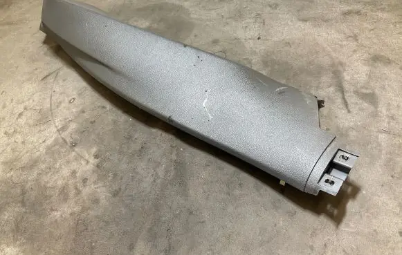 Volkswagen Golf VII (C) pillar trim 5G6867766E 596035