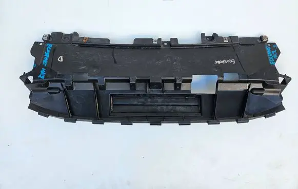 Ford Ecosport Intercooler air guide/duct channel GN15-8B384-JA