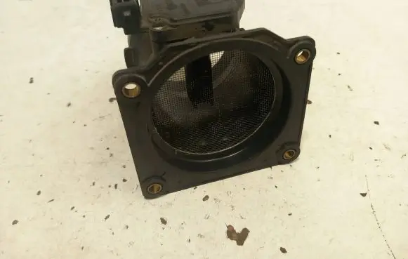 Audi A6 S6 C5 4B Mass air flow meter 078133471C AFH7008C 41698