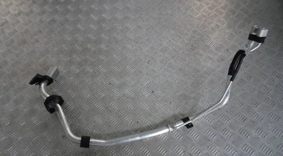 Audi S5 Air conditioning (A/C) pipe/hose 8W6816738B