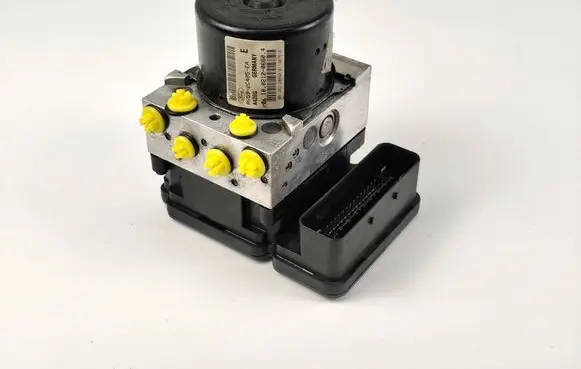 Ford Fiesta ABS Pump AV592C405EA 10021206604 10096101473