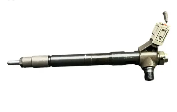 Mazda 6 Fuel injector SH0113H50