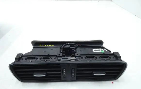 Volkswagen PASSAT CC Dash center air vent grill 3AC819728A