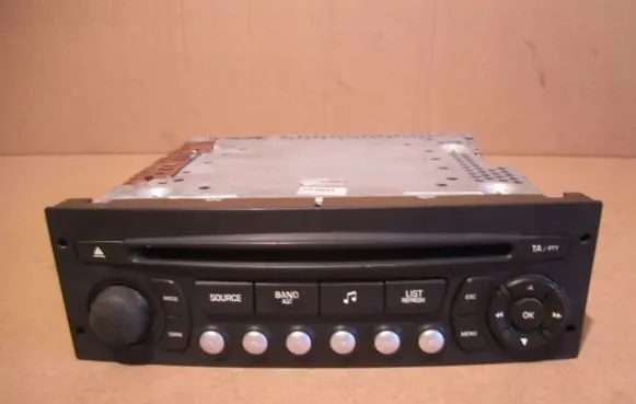 Peugeot Expert Radio/CD/DVD/GPS head unit 96643697XT