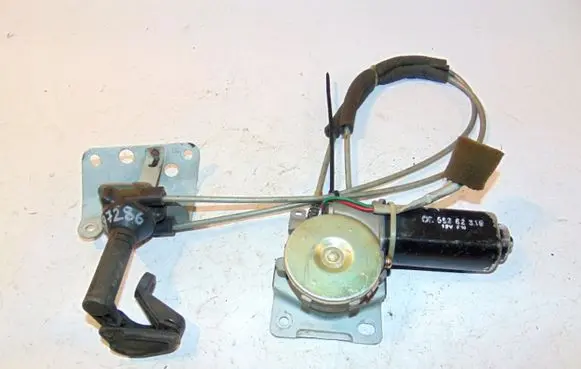 KIA Carnival Vent window/glass motor 0K5536230X