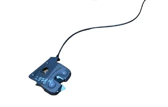 BMW 5 E60 E61 Seat back rest lock catch 7112864
