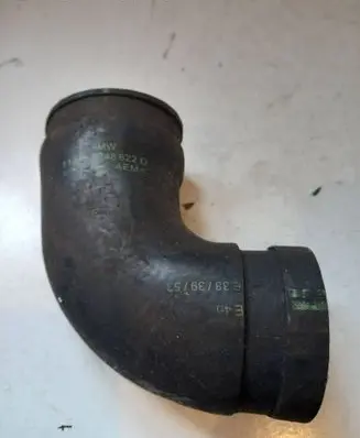 BMW 5 E39 Intercooler hose/pipe 11612248622D