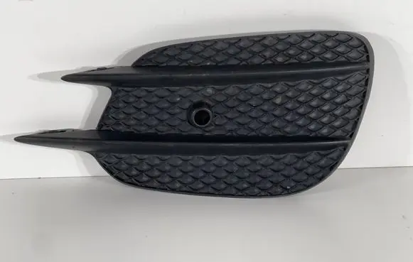 Mercedes-Benz E W213 Front bumper lower grill A2138856800