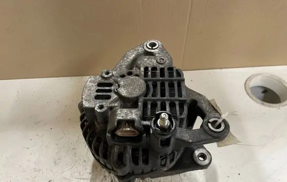 Mazda 5 Generator/alternator RF7J A3TB6581 6606