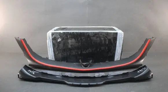 Alfa Romeo Giulietta Front bumper lip 50540165 STP0100 B955