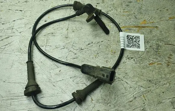 Renault Master III ABS brake wheel speed sensor 8200735314