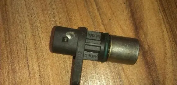 Opel Zafira A Crankshaft position sensor 12567712