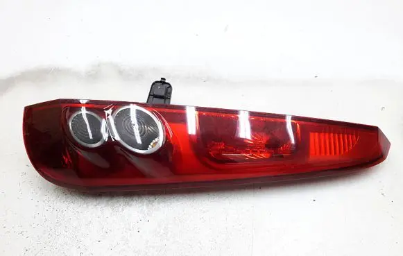 Ford Fiesta Rear/tail lights 6s6113404a
