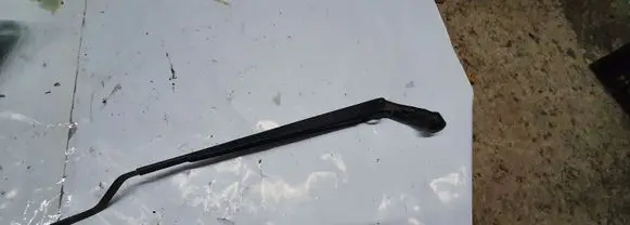 Toyota Corolla Verso E121 Windshield/front glass wiper blade NOCODE