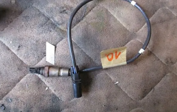 Volkswagen PASSAT B8 Lambda probe sensor 04l
