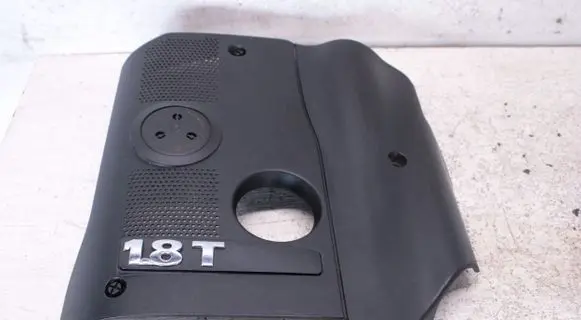 Volkswagen PASSAT B5 Engine cover (trim) 058103724AL 058103724AG 058103724AC