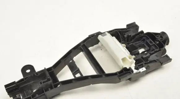 Volvo V60 Engine mount bracket 30747097
