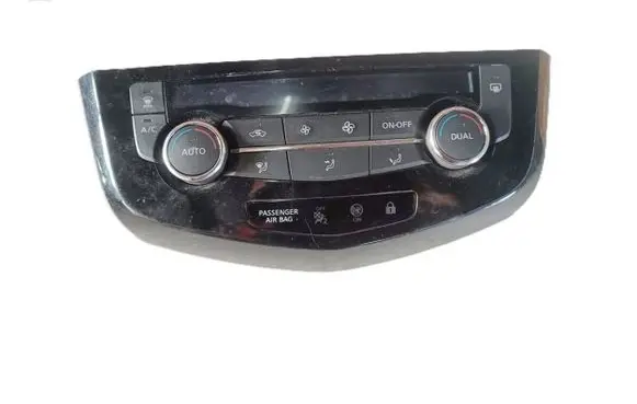 Nissan Qashqai Climate control unit 275004EA0A