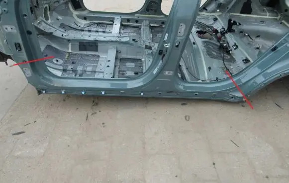 Hyundai Bayon Sill
