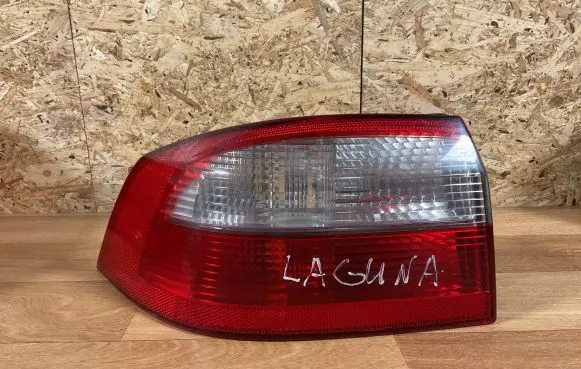 Renault Laguna II Rear/tail lights 8200002473