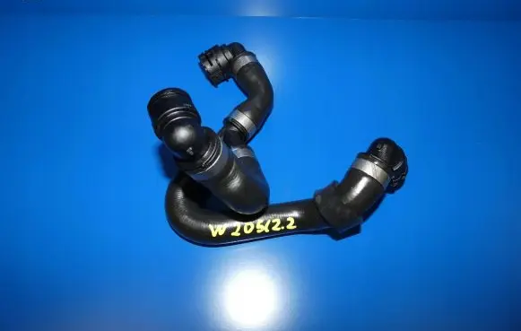 Mercedes-Benz C W205 Engine coolant pipe/hose A2055015400