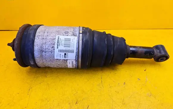 Land Rover Discovery 4 - LR4 Shock absorber/damper/air suspension 3300376539 22275473