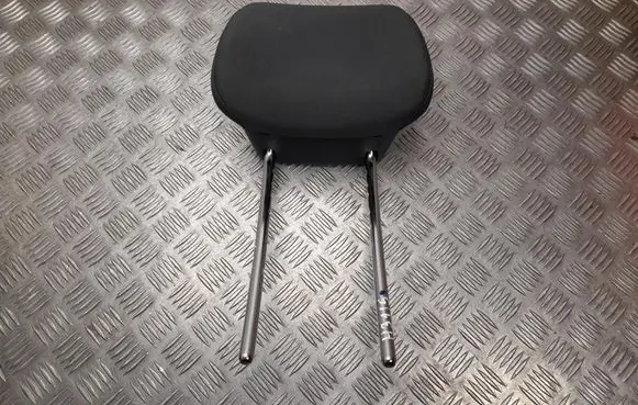 KIA Niro Front seat headrest 136