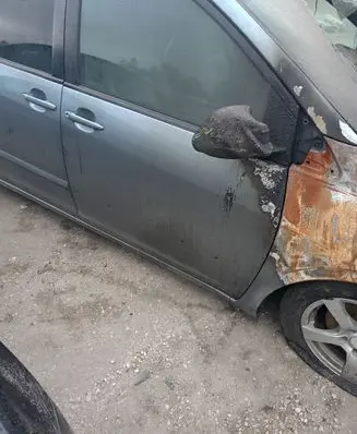 Toyota Sienna XL20 II Front door