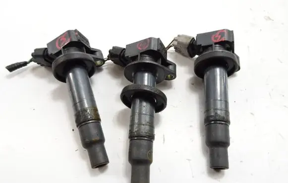 High voltage ignition coil