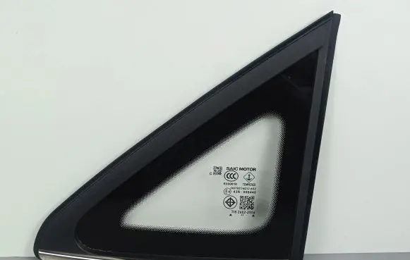MG ZS Rear side window 43R000448