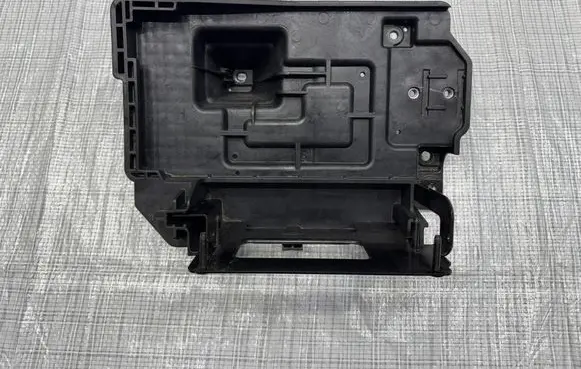 KIA Sorento IV Battery box tray 37150-P2000