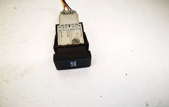 Other switches/knobs/shifts
