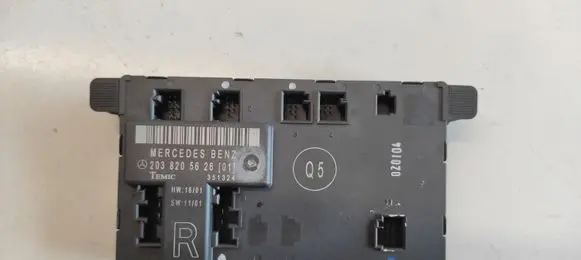Mercedes-Benz C W203 Door control unit/module 203820562601 351324 020104