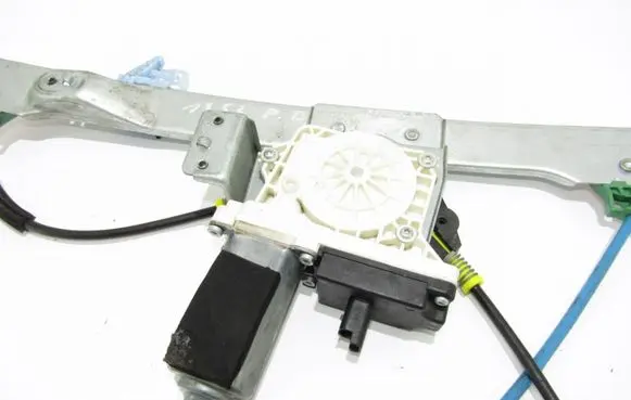 Citroen C2 Front door window regulator with motor 36137604