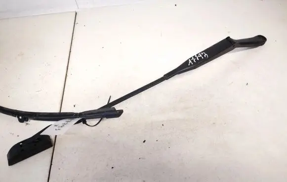 Opel Astra G Front wiper blade arm 90559601