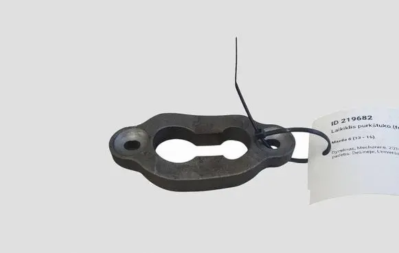 Mazda 6 Fuel Injector clamp holder
