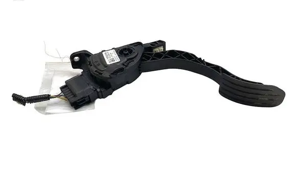 Volvo V60 Accelerator throttle pedal 31329058