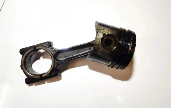 Peugeot 307 Piston with connecting rod