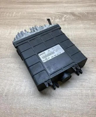 Volkswagen Golf III Engine control unit/module ECU 028906021AF 0281001308
