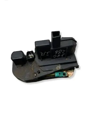 Jeep Grand Cherokee (WJ) Rear door lock GR6 0432K