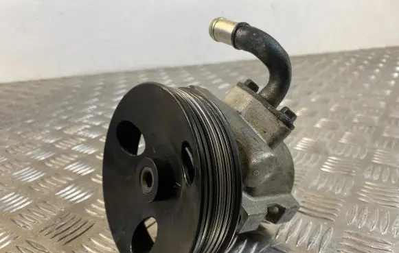 Opel Antara Power steering pump
