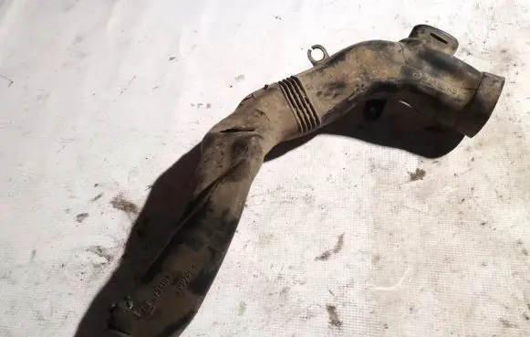 Opel Vectra B Air intake hose/pipe 90526239ab 90526239-ab