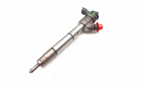 Hyundai i40 Fuel injector 338002A610 0445110589