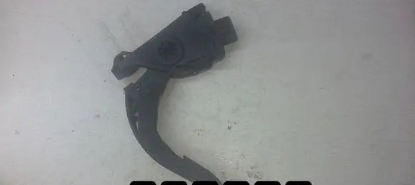 Audi A4 S4 B7 8E 8H Accelerator throttle pedal 8K1721523