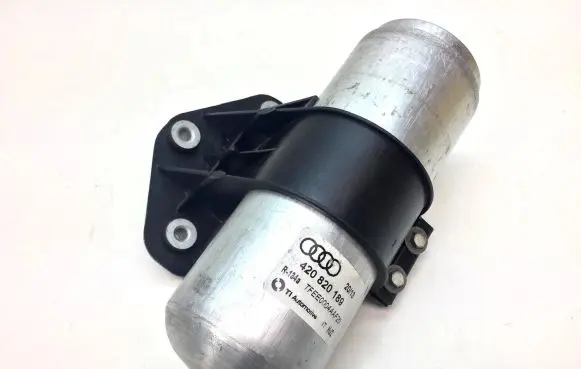 Audi R8 42 Air conditioning (A/C) air dryer 420820189